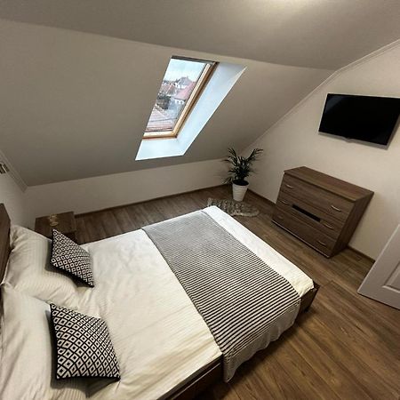 D&M Apartments 2 사투마레 외부 사진